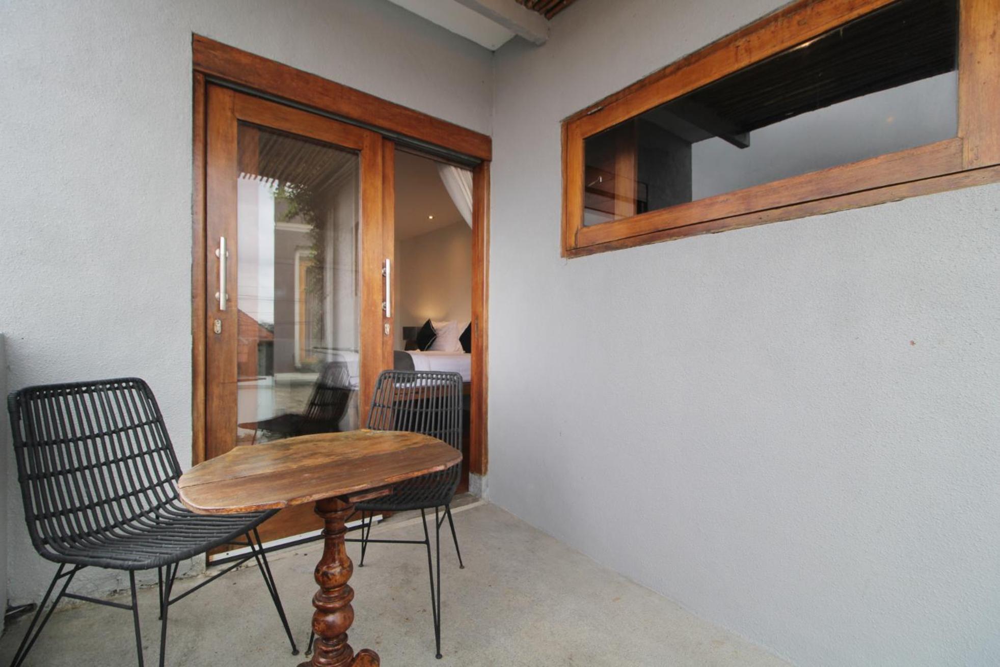 The Apartments Canggu Exterior photo