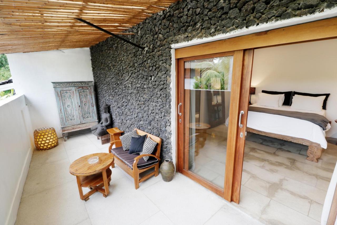 The Apartments Canggu Exterior photo